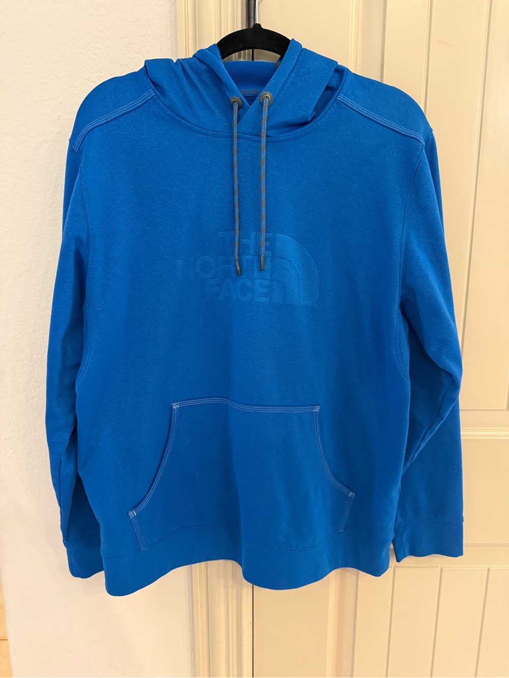The North Face Ampere Pullover Hoodie in blue  size large